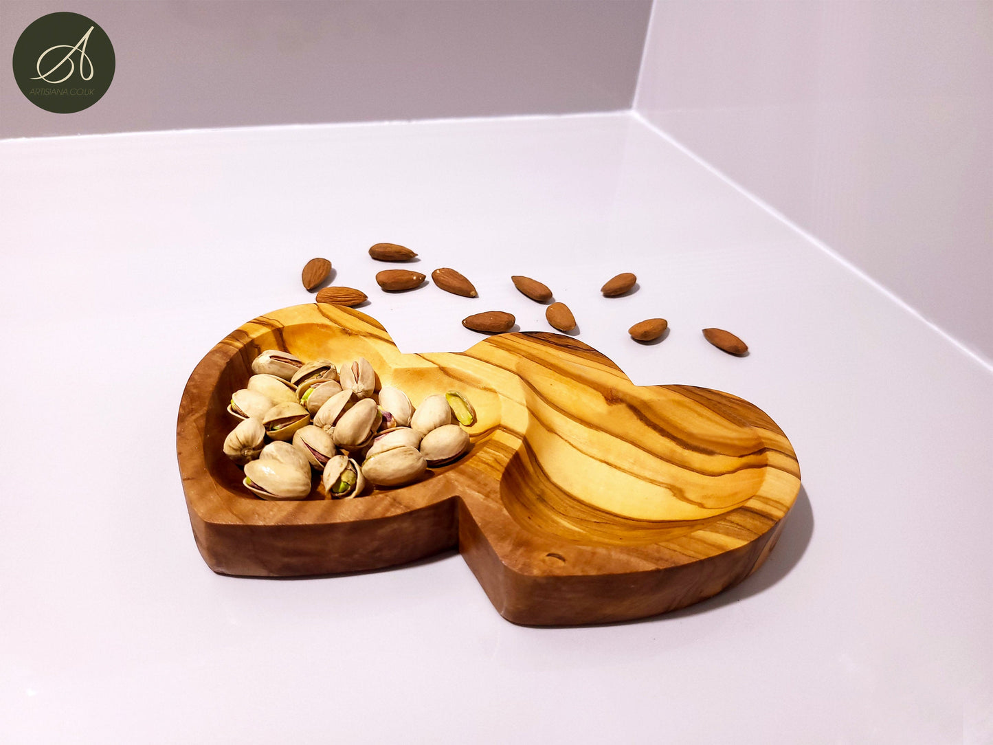 Olive Wood Heart Shaped Dish , Wooden Ring dish, unique dish, Nut dish, living room, Sustainably Sourced, Eco-Friendly, handmade, gift