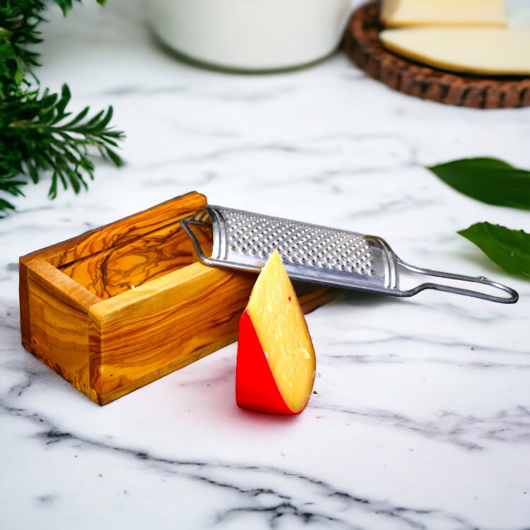 Olive Wood Cheese Grater 12 cm