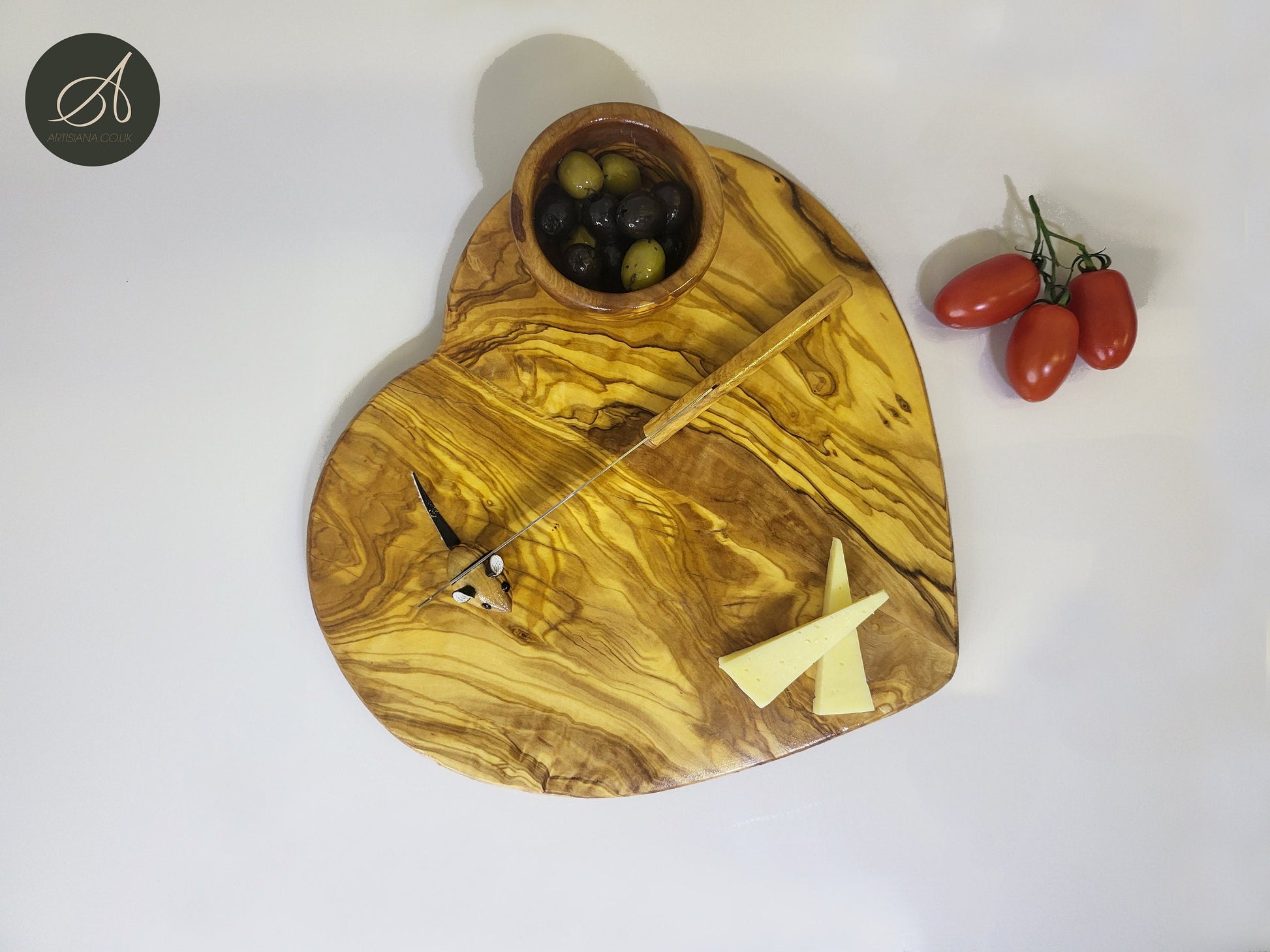 Olive Wood Set for cheese lovers, small bowl, cheese knife and mouse knife holder| cutting board| kitchen| restaurant| chef| gift| decor