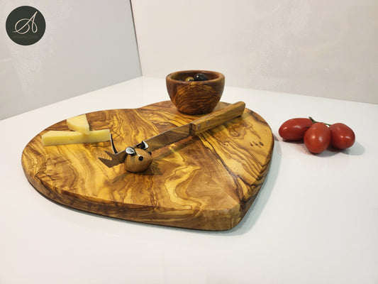 Olive Wood Set for cheese lovers, small bowl, cheese knife and mouse knife holder| cutting board| kitchen| restaurant| chef| gift| decor