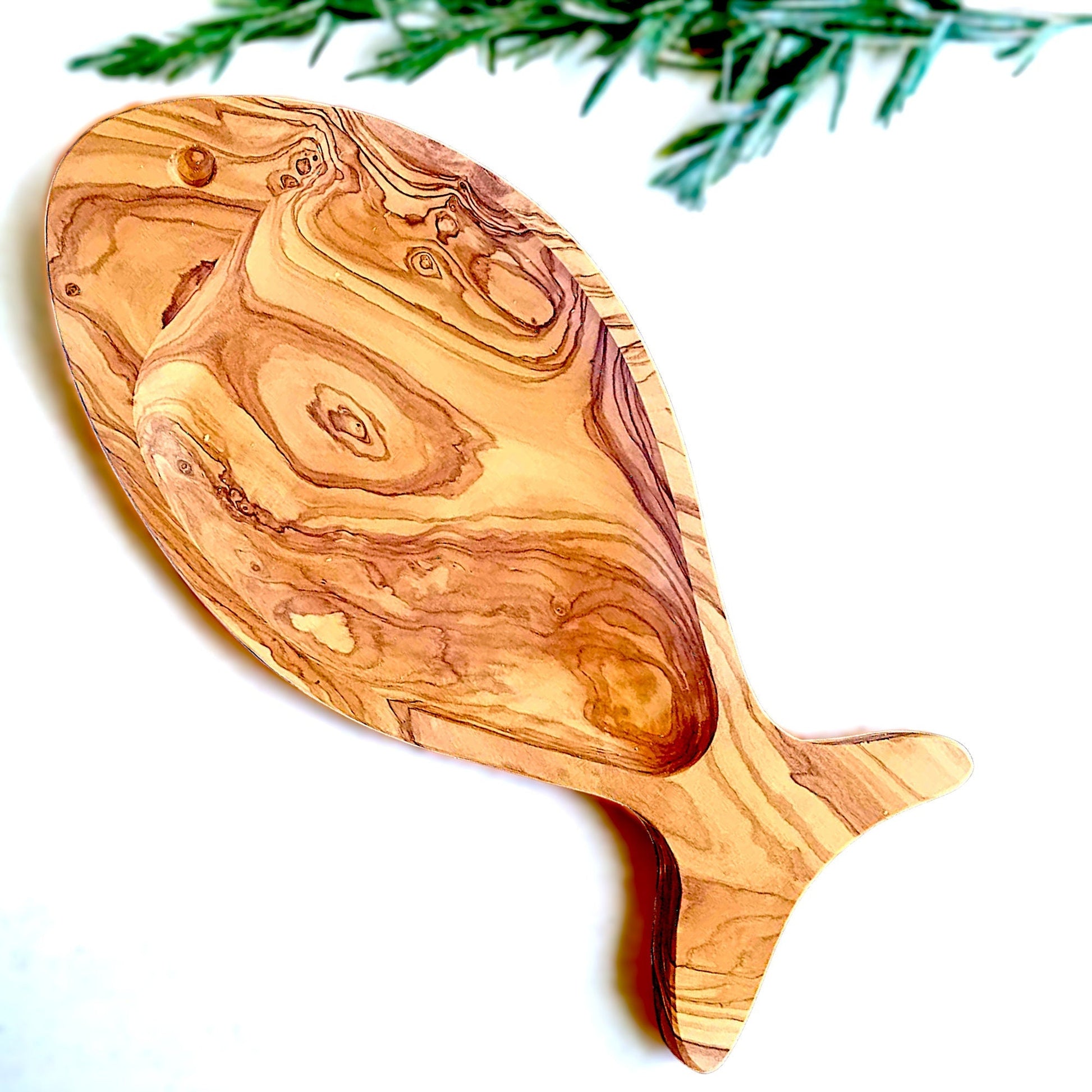 Fish shaped dish